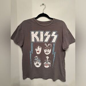 Vintage style KISS graphic t-shirt